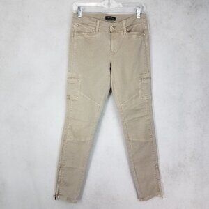 NEW WHBM White House Black Market Size 4R Skinny Leg Jean Pants in Beige/Tan